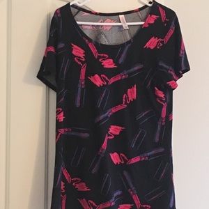 Lipstick LuLa Roe Shirt
